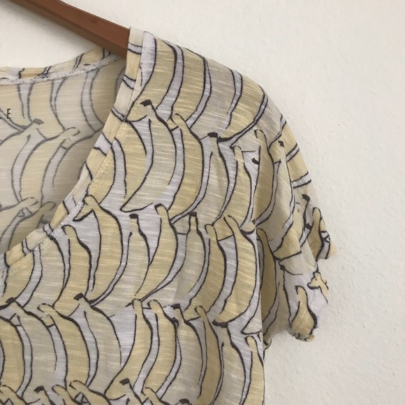 AEROPOSTALE banana short v-neck tee - Picture 3 of 6